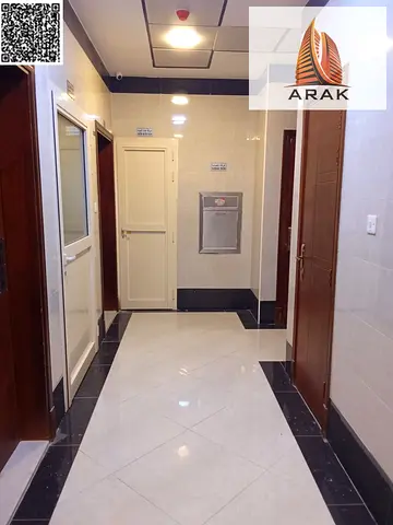 شقة غرفة وصالة للإيجار السنوي في الراشدية 3 بمساحة واسعة وقريبة من لولو ومحطة الباص بسعر مميز