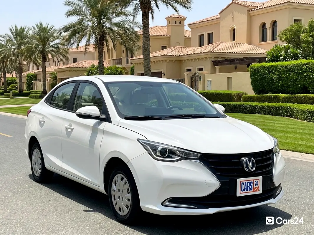 Changan Alsvin V7 2024 — photo 1 of 13