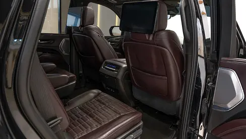 صورة 16 لـ 2021 Cadillac ESCALADE