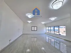 Apartment for sale, 3 rooms, a lounge in Al Majaz 3