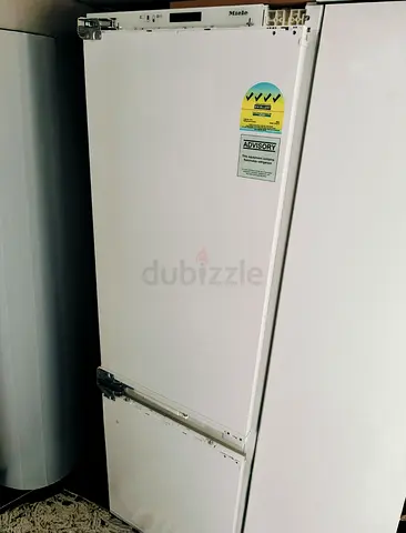 Miele Built-in Refrigerator – Stylish Top Fridge Bottom Freezer German Shape