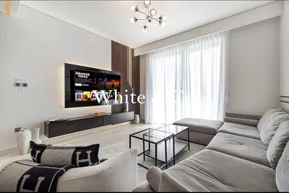 Fully Furnished | Vacant | Modern Finish