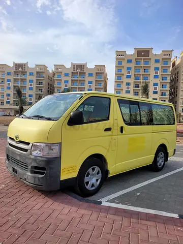 Toyota Hiace 2009 GCC | 250k km | Full Cargo | Smooth Drive