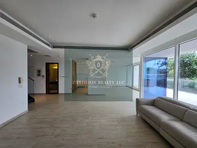 Ultra-Luxury Living | 4BR Townhouse with Private Terrace & Jacuzzi | DIscounted Price