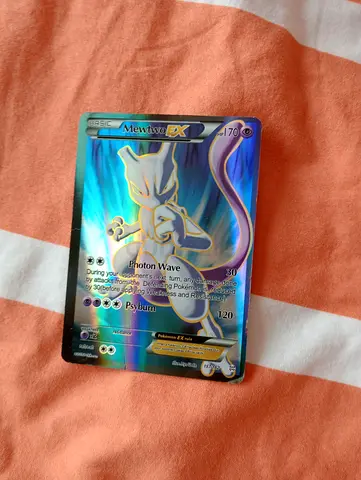 Pokémon TCG Mewtwo-EX Holo Rare (Single Card)