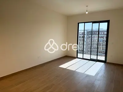 Stylish 2BR in Hamilton | Town Square Dubai