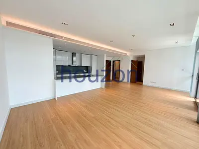 Modern+Renovated 1BR | No Construction | Balcony