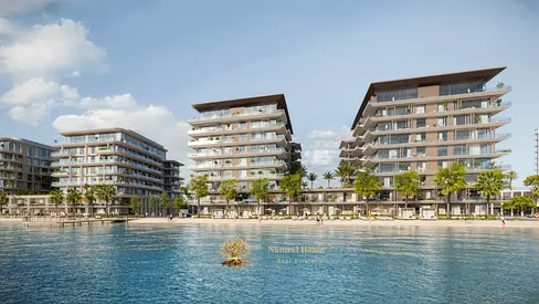 Panoramic 1BR Seafront: High ROI, Freehold & Easy Payment!