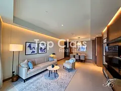Premium 3BR | 2 Parking | Downtown Iconic Views
