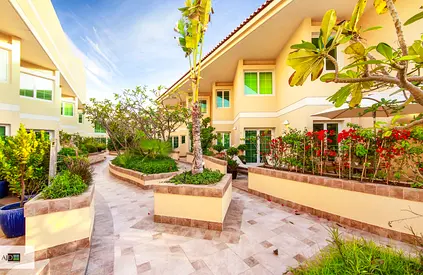 NO COMMISSION | 2 BEDS | WALK TO BEACH | DIRECT FROM OWNER
