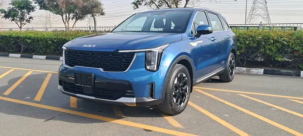 KIA SORENTO 2025 7100 KM GCC FREE SERVICE 50000 KM + 5 YEAR  WARRANTY AL MAJID MOTOR +ORGINAL PAINT