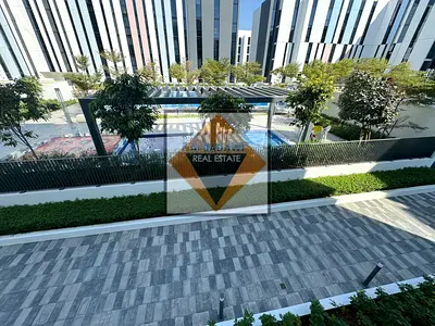 استوديو مؤجر للبيع داخل كمباوند سكني راقٍ – فرصة استثمارية ممتازة