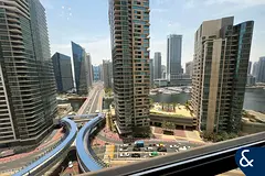 Vacant | Marina View | Great Location