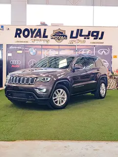 2017 Jeep Grand Cherokee Limited - GCC agency service