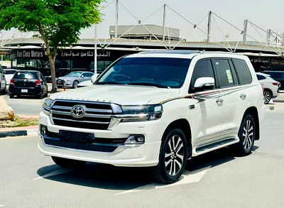 Toyota Land Cruiser GXR 4.6L Grand Touring Full Option 2019 GCC Very Good Condition