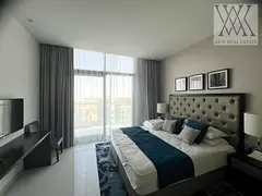 FULLY FURNISHED | BRIGHT UNIT | SPACIOUS SIZE