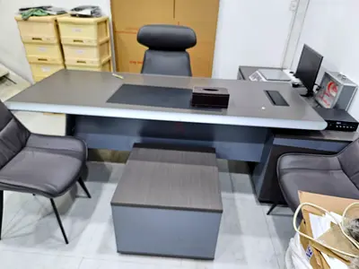 Modern Office Desk with Chairs