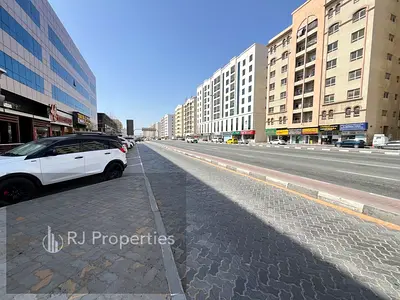 Bright Location Main Maleha Road Luxury Huje Spacious Shop