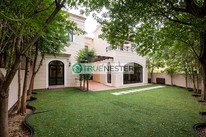 4-Bedroom Semi-Detached Villa | Private Garden | Mudon