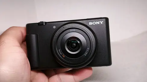 Sony Zv1F 4K Compact Camera