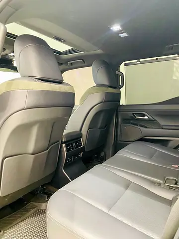 صورة 14 لـ 2024 Lexus GX-SERIES