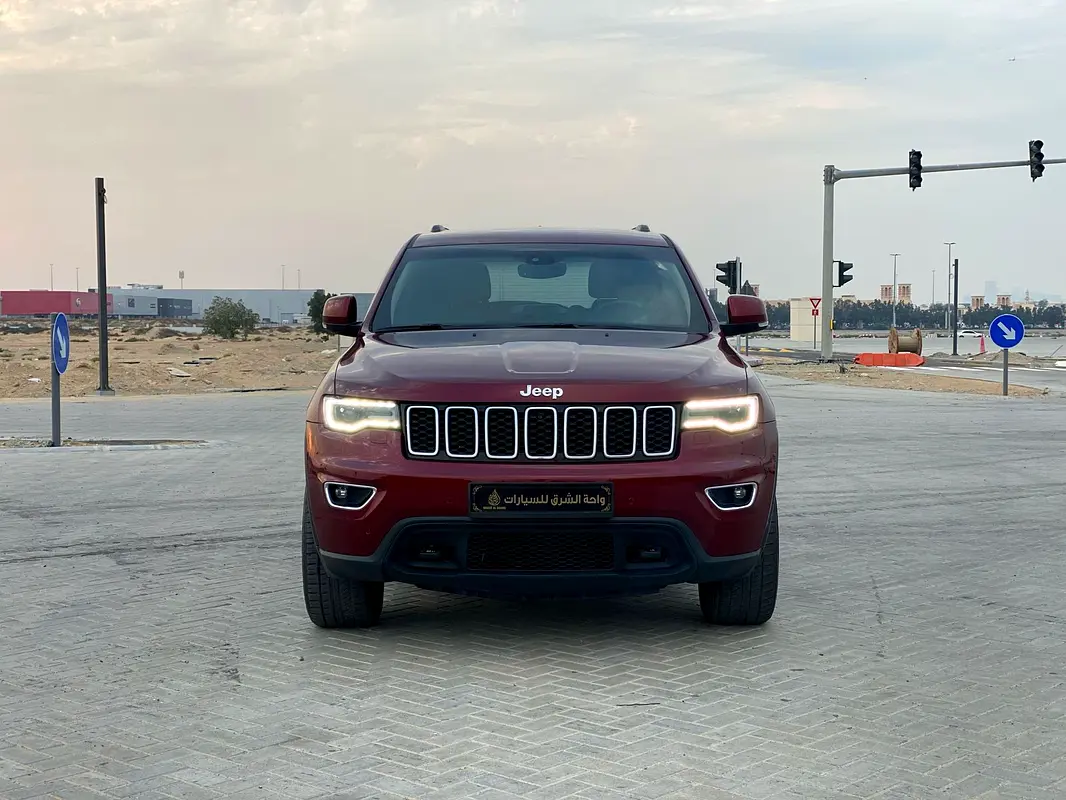 Jeep Grand Cherokee 2017 — photo 1 of 11