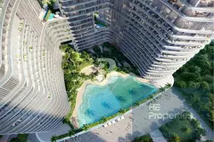 PRIME LOCATION | SPACIOUS UNIT | STUNNING VIEWS