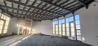 Prime location and best prices. Commercial space on Sheikh Ammar Street, 2600 sq ft, suitable for al