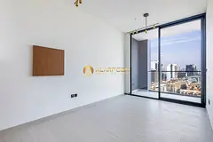 Modern Apartment | Best Amenities | Spacious