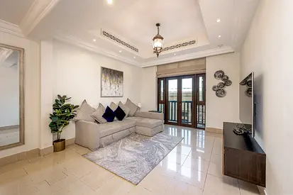 Upgraded 1BR | Furnished | Ready to Move