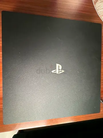 Sony PlayStation 4 Slim console - working, light surface wear