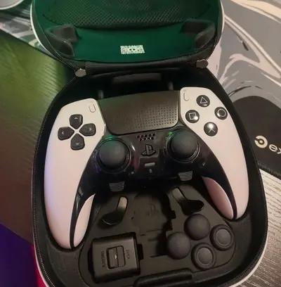 PS5 DualSense Edge Controller