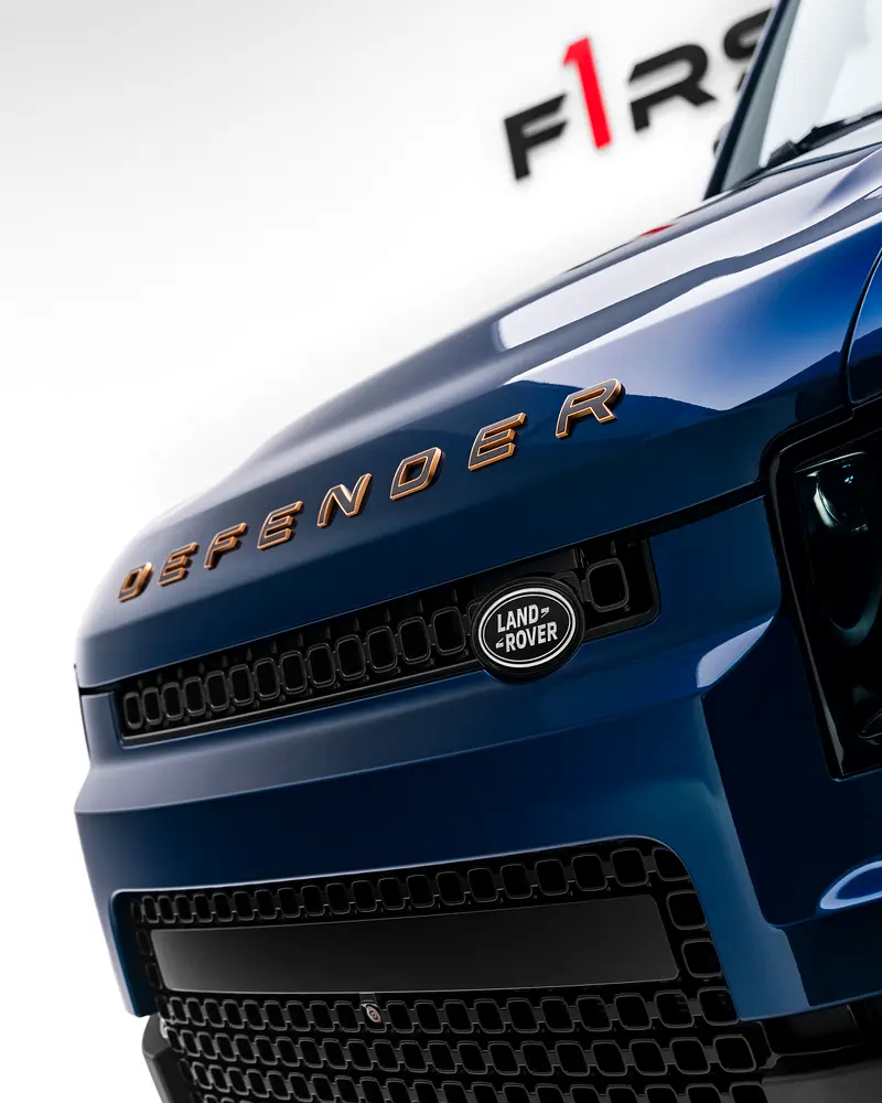 Land Rover Defender 2026