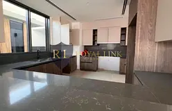 Premium Upgraded 5BR | Great Location | Large Plot