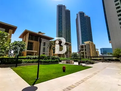 Vacant | Stylish 1BR|Prime Location|Balcony Living