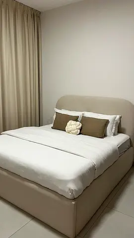 Bed 180x200