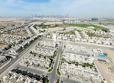 EXCLUSIVE | Vacant | Single Row | 4BR + Maid Townhouse in Polo | Meydan