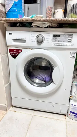 LG Front Load Washing Machine - Working Condition 7 kg