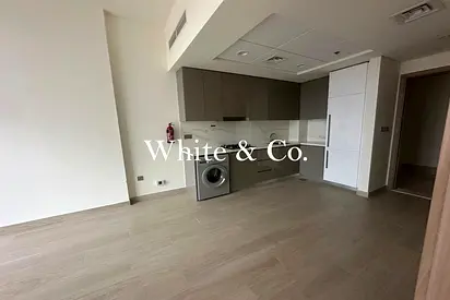 Unfurnished | Flexible Cheques | 1 Bed