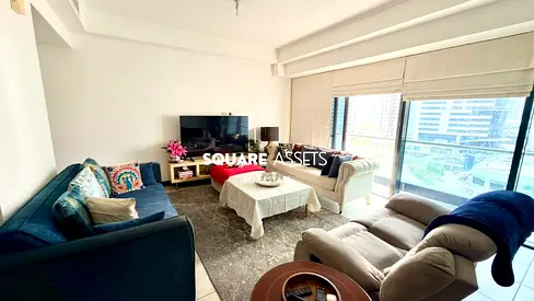 Bright 1BR with Extra Room | Furnished Unit