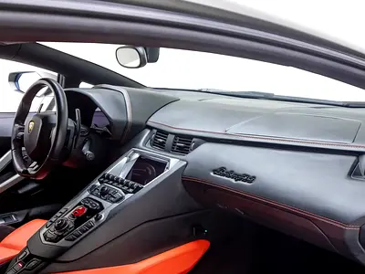 صورة 10 لـ 2018 Lamborghini AVENTADOR S