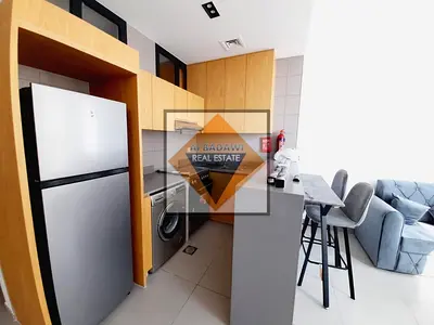 استوديو ذكي للإيجار الشهري | تصميم واسع | مسبح، صالة رياضية، وموقف سيارات مجاني | مجمع سكني مسوّر في وسط مدينة الشارقة