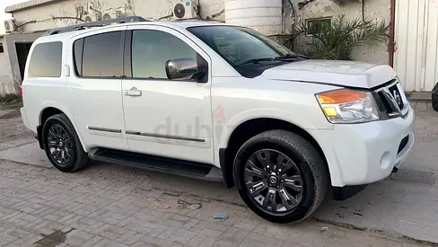 Nissan Armada 2015 Platinum Reserve American Spec | 119k Miles | Good