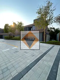 Live Large: 5BR Standalone Villa | Pool • Garden • Privacy • majlis