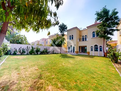 DISTRICT 5 | LARGE PLOT | QUIET LOCATION