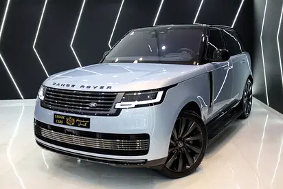 2023 Range Rover Vogue SV, Rear Entertainment Display, Dealer Warranty!!