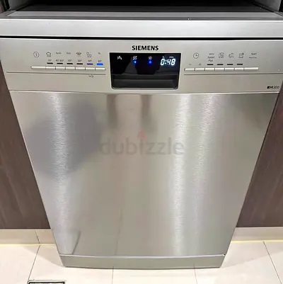 Siemens IQ300 Three Racks Dishwasher Good Condition