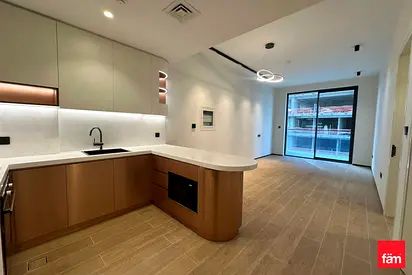 Vacant | Unfurnished | Great Amenities