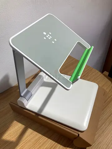 Belkin portable stand