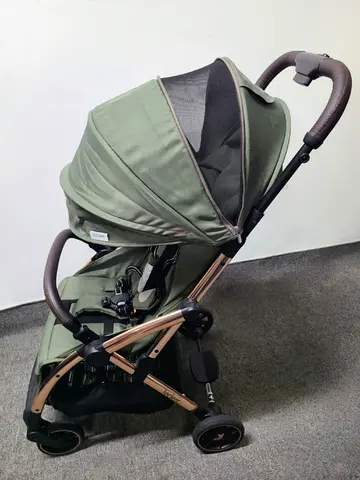 Leclerc Baby Influencer stroller in Army Green Good condition like brand new